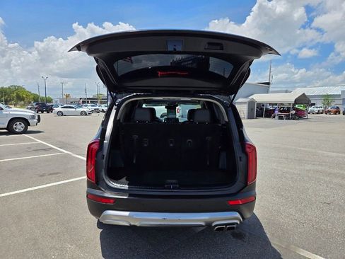 Used 2021 Kia Telluride S AWD/4WD image 19
