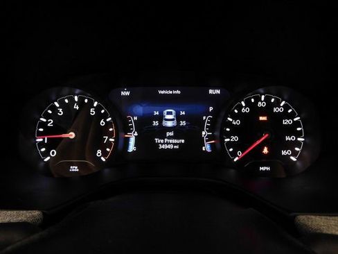 Used 2023 Jeep Compass Latitude image 36