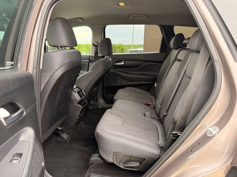 Used 2019 Hyundai Santa Fe SE AWD/4WD image 24