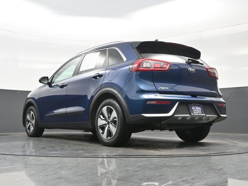 Used 2017 Kia Niro LX image 27