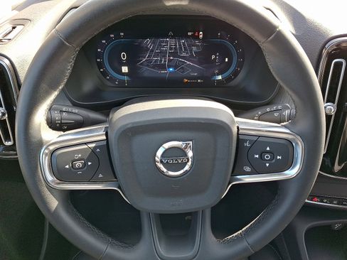 Used 2023 Volvo XC40 B5 Plus w/ Driver Assist Package image 19