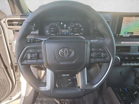Certified 2025 Toyota Tacoma TRD Sport AWD/4WD image 13