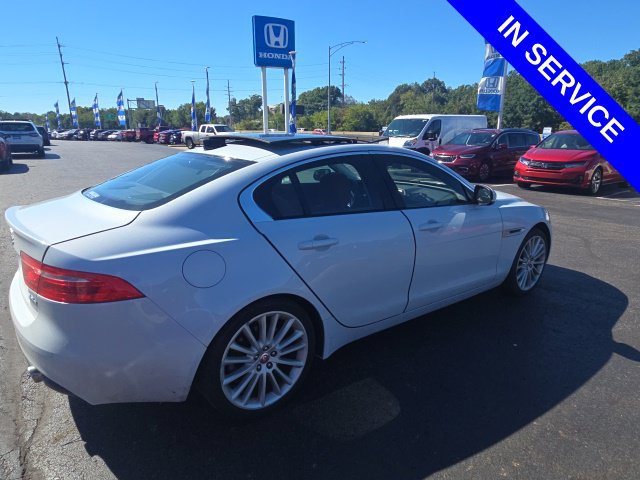 Used 2018 Jaguar XE Portfolio AWD/4WD image 4