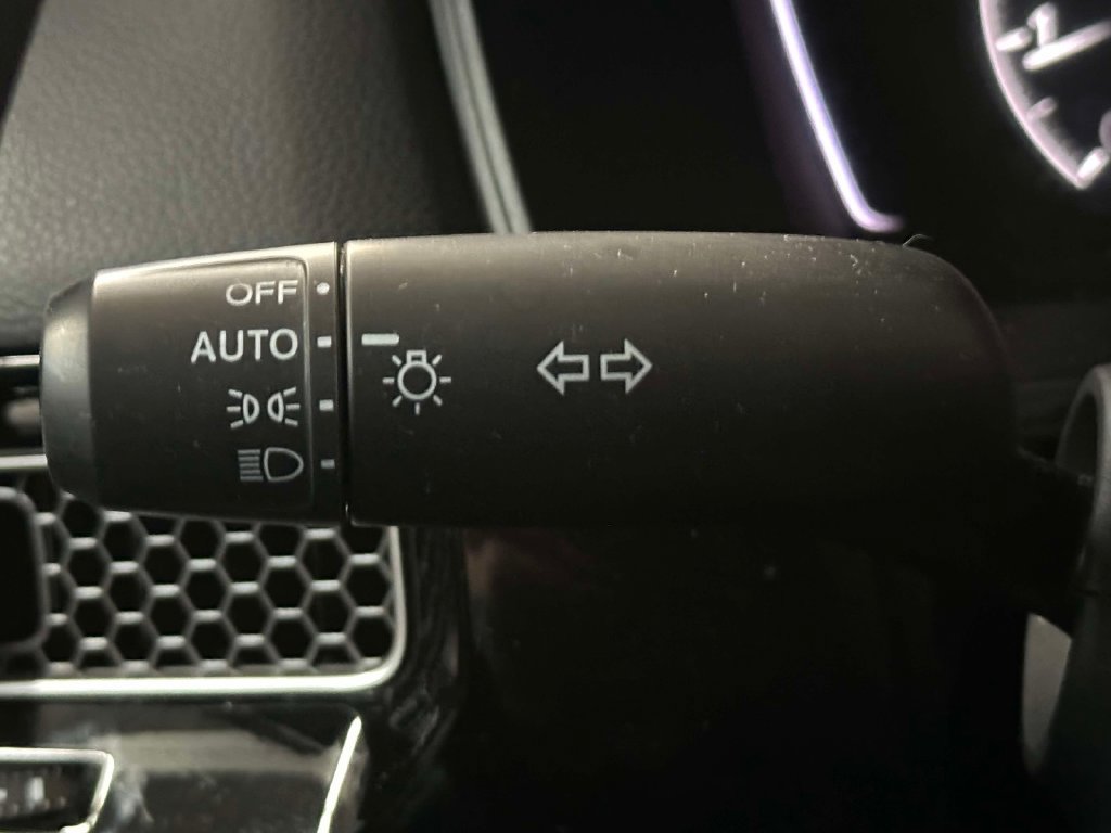 Used 2023 Honda Civic LX image 25