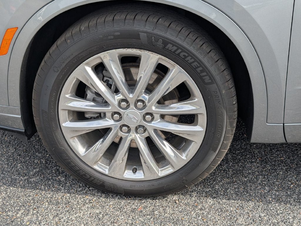 Used 2024 Cadillac XT6 Premium Luxury w/ LPO, Floor Liner Package AWD/4WD image 12