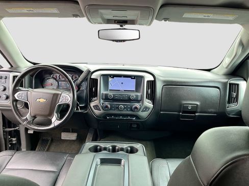 Used 2018 Chevrolet Silverado 1500 LT AWD/4WD image 23