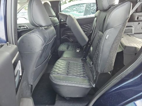 Used 2023 Mitsubishi Outlander SEL image 21