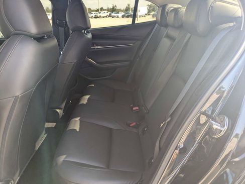 Used 2023 MAZDA MAZDA3 s FWD image 16