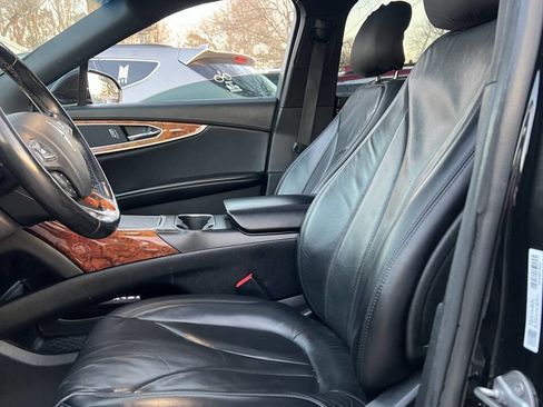 Used 2018 Lincoln MKX Reserve w/ Lincoln MKX Climate Package image 9