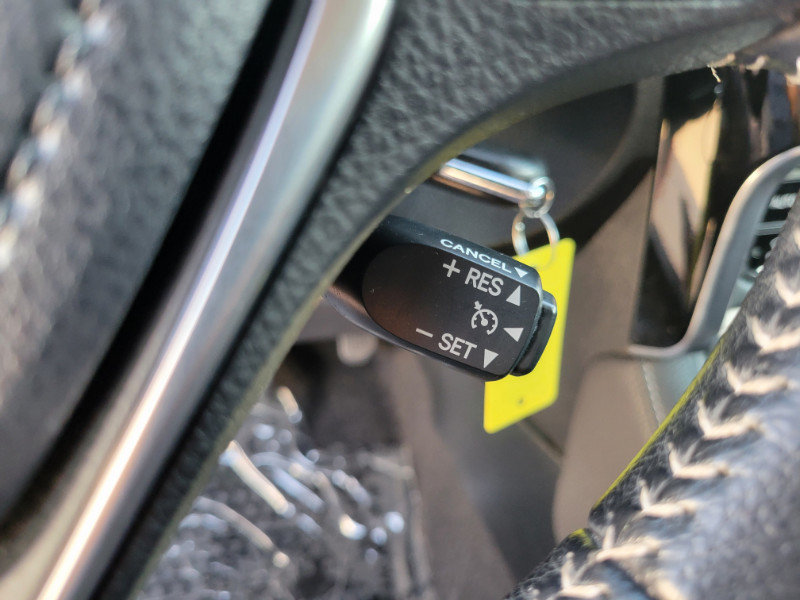 Used 2018 Toyota Corolla iM w/ All-Weather Mat Package FWD image 34