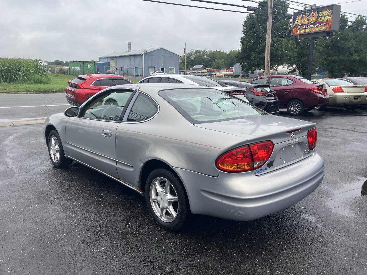 Used 1999 Oldsmobile Alero GLS FWD image 9