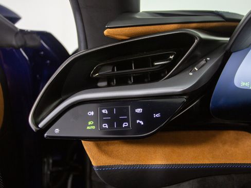 Certified 2024 Ferrari SF90 Spider image 41