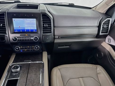 Used 2021 Ford Expedition Max Limited RWD image 30