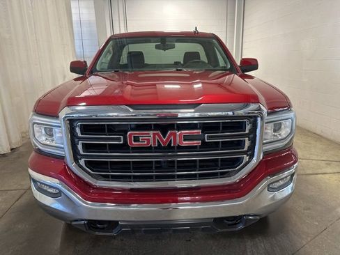 Used 2018 GMC Sierra 1500 SLE w/ SLE Preferred Package image 2