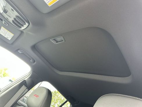 New 2026 Chevrolet Trax RS FWD image 27