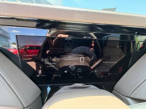 New 2026 GMC Yukon Denali w/ LPO, Floor Liner Package AWD/4WD image 10