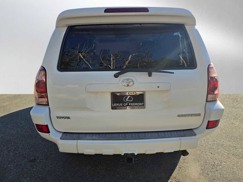 Used 2005 Toyota 4Runner SR5 image 4
