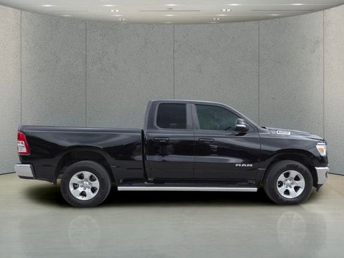 Used 2022 RAM 1500 Big Horn w/ Trailer Tow Group AWD/4WD image 2