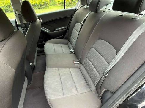 Used 2016 Kia Forte LX FWD image 18