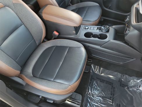 Used 2023 Ford Bronco Sport Outer Banks w/ Tech Package image 20