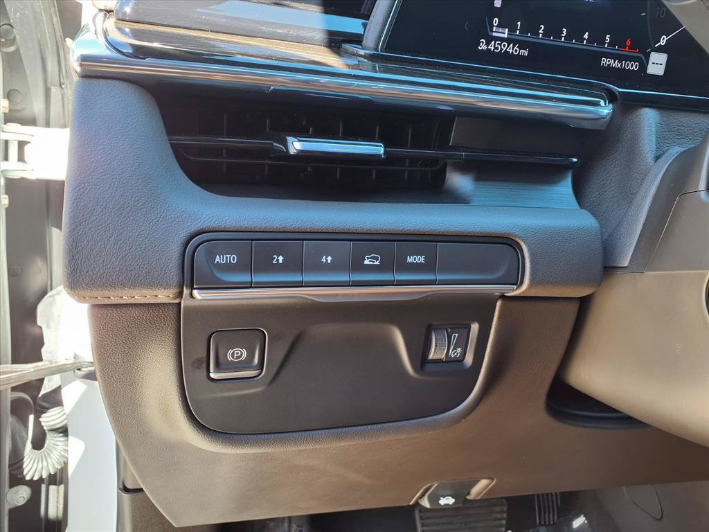 Used 2023 Cadillac Escalade ESV Premium Luxury AWD/4WD image 24