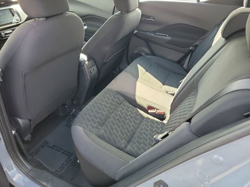 Used 2021 Nissan Kicks SV FWD image 23