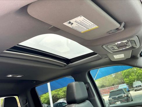 Used 2024 Chevrolet Silverado 1500 Custom Trail Boss image 14