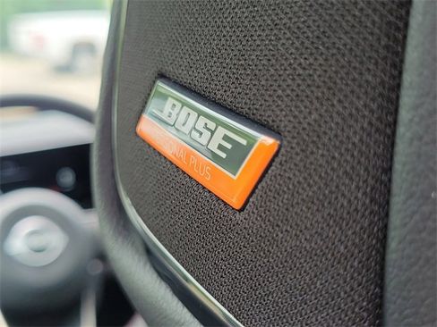 New 2025 Nissan Kicks SR w/ SR Premium Package image 26