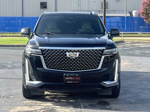 Used 2021 Cadillac Escalade Premium Luxury AWD/4WD image 6