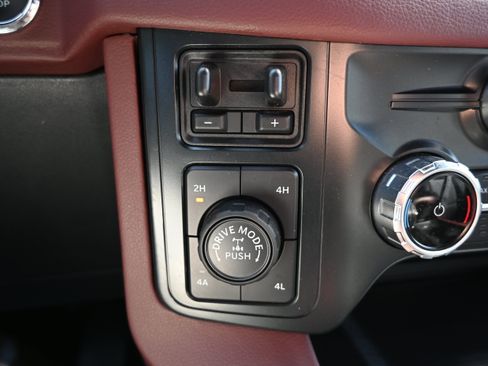 Used 2023 Ford F150 Lariat w/ Equipment Group 502A High AWD/4WD image 25