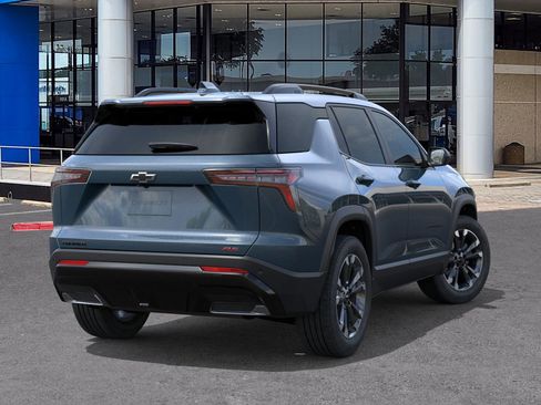 New 2026 Chevrolet Equinox RS image 4