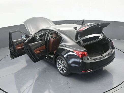 Used 2017 Acura TLX V6 image 69