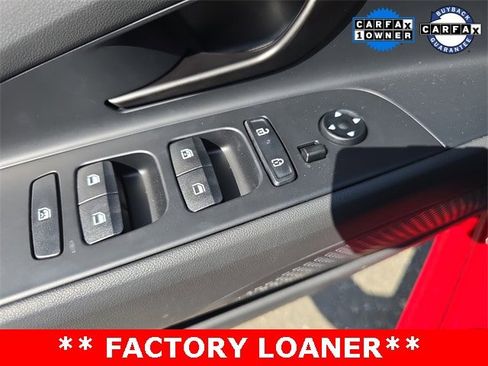 Used 2025 Hyundai Elantra Sport image 27