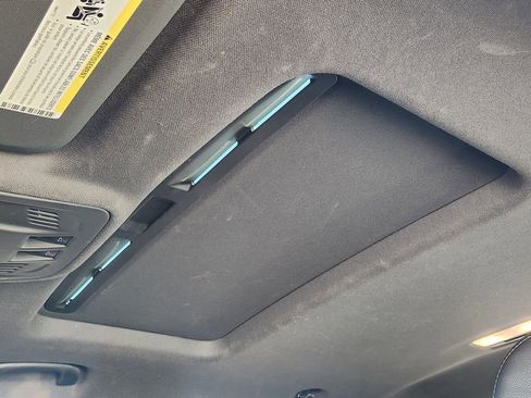 Used 2016 Chevrolet Cruze Premier image 14