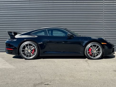 Certified 2024 Porsche 911 Carrera S image 9