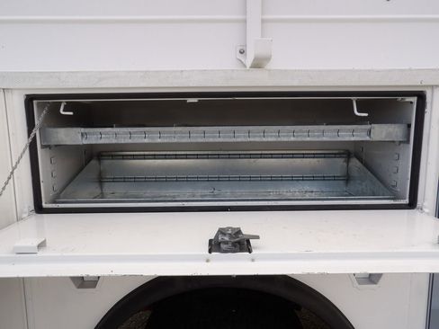 Used 2012 Ford F550 2WD Regular Cab Super Duty w/ Payload Upgrade Pkg image 54