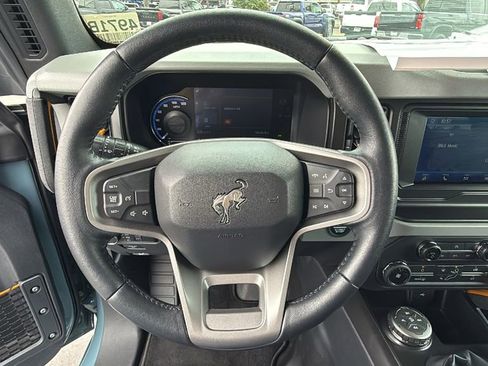 Used 2022 Ford Bronco Badlands image 21