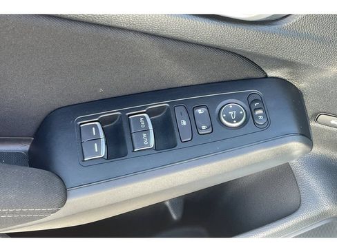 Used 2023 Honda Civic Sport image 12