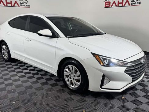 Used 2020 Hyundai Elantra SE w/ Cargo Package (C1) FWD image 8