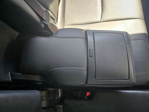 Used 2018 Toyota 4Runner Limited AWD/4WD image 82