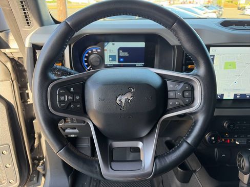 Used 2021 Ford Bronco Badlands image 31