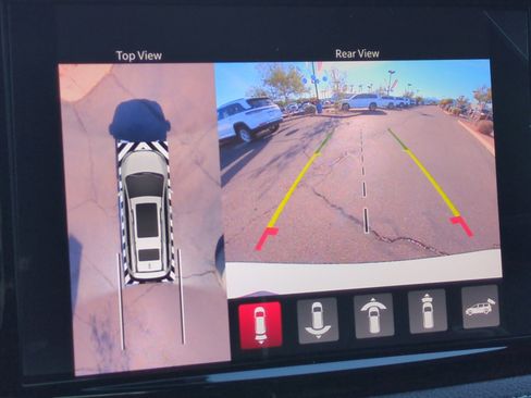 New 2026 Chrysler Pacifica Limited image 29