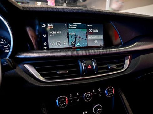 Used 2023 Alfa Romeo Stelvio Veloce image 39