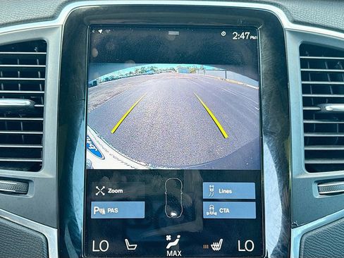 Used 2022 Volvo XC90 T6 Momentum w/ Climate Package image 35