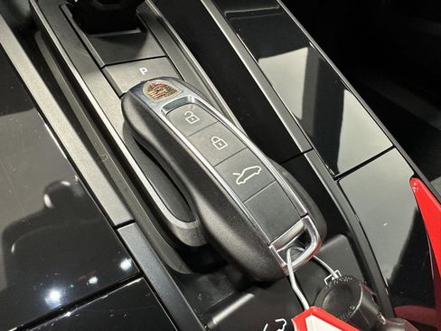 Certified 2024 Porsche 911 Carrera T image 35