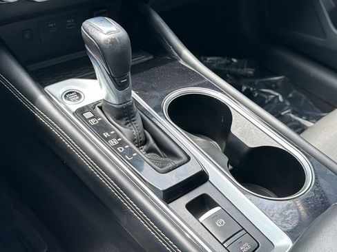 Used 2023 Nissan Altima 2.5 SV w/ SV Premium Package FWD image 31