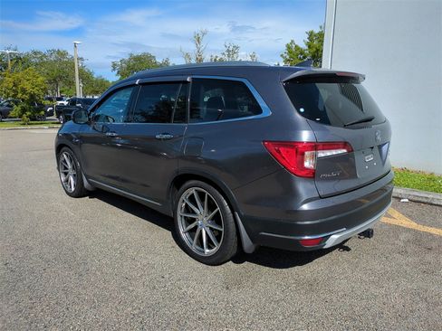 Used 2021 Honda Pilot Touring image 8