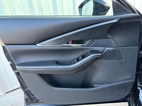 Certified 2025 MAZDA CX-30 AWD 2.5 S w/ Preferred Package image 14