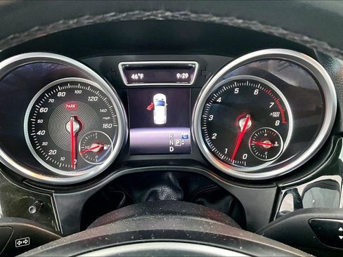 Used 2018 Mercedes-Benz GLE 350 4MATIC image 29