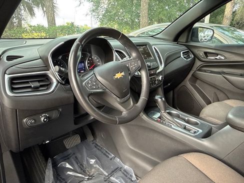 Used 2019 Chevrolet Equinox LT FWD image 16